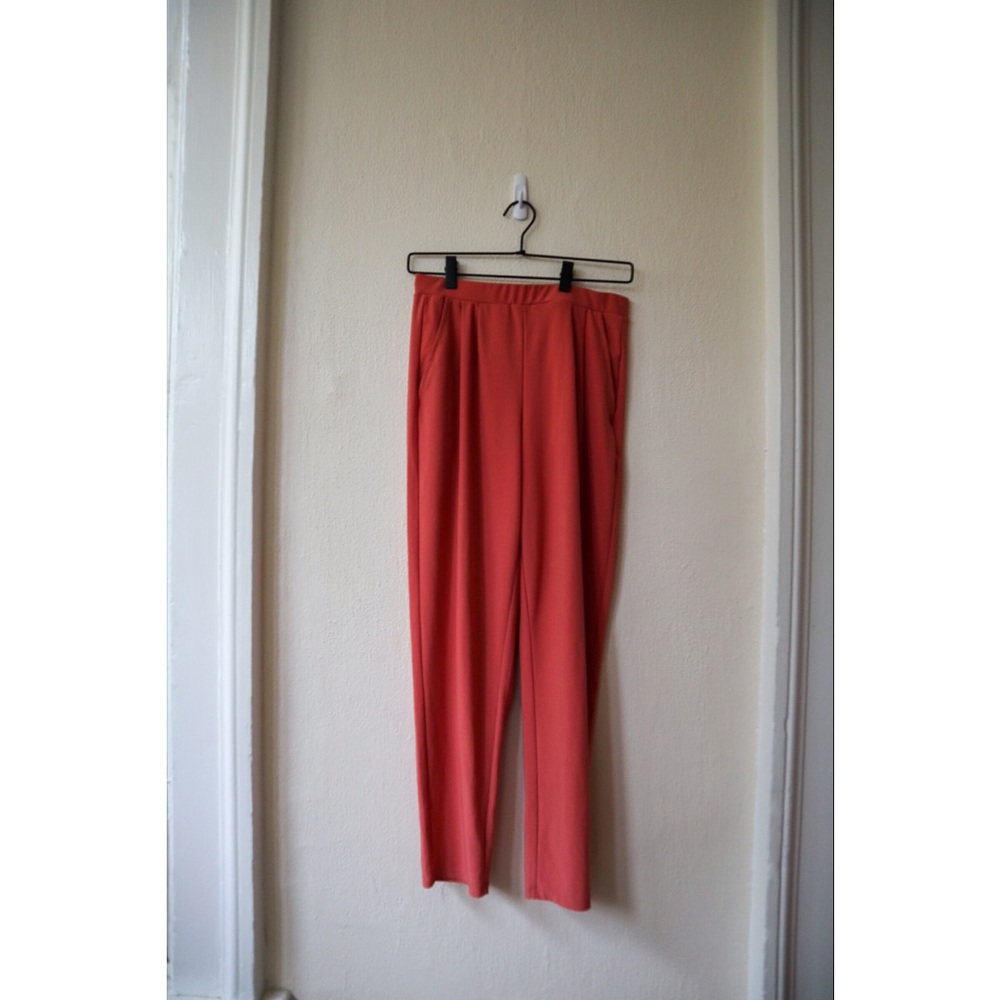 Leigh High Waisted Tapered Silky Pants
